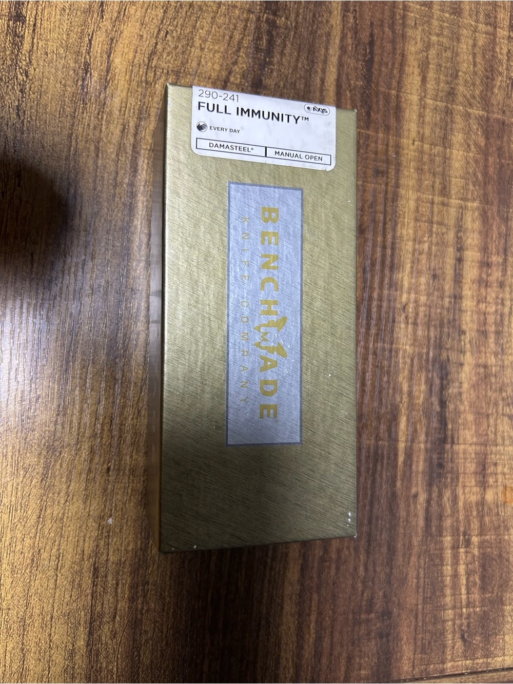 BRAND NEW — Limited Edition Benchmade Gold Class Damascus Knife